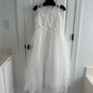 Girls Lace Gown Dress NEW